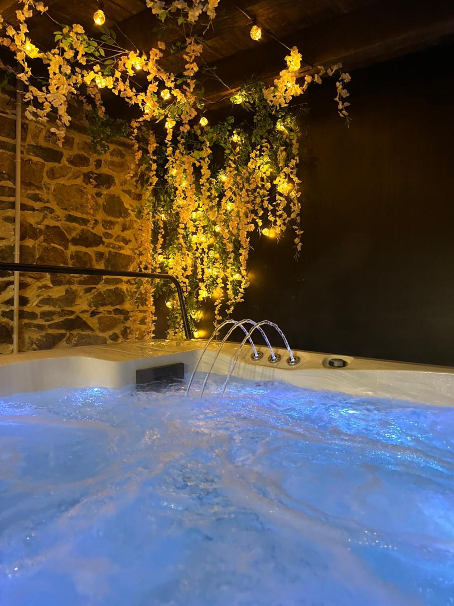 Chambre A La Ferme Torce Exterior photo